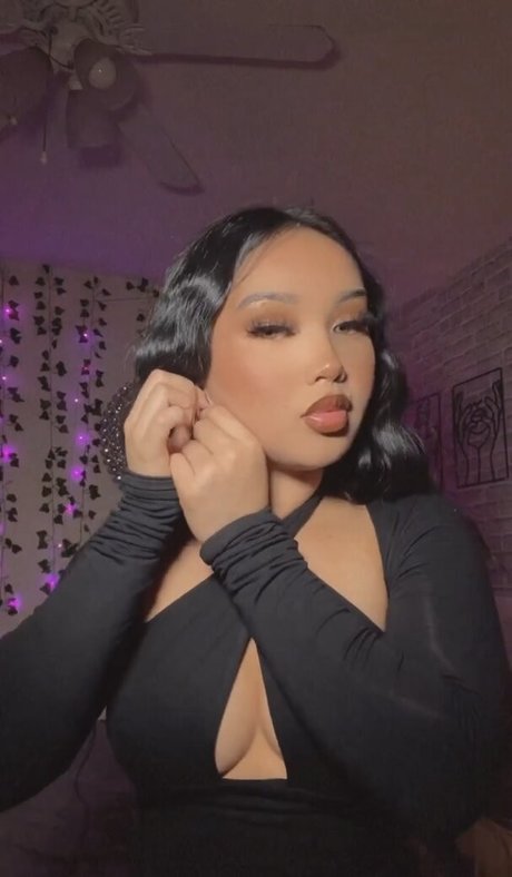 Julianarmah adult star pics