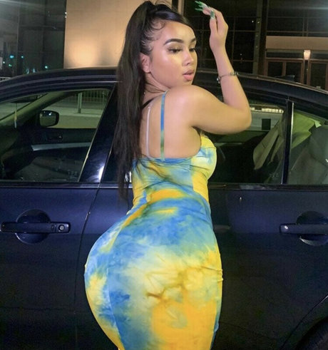 Julianarmah hd pornstar pic