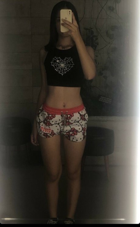 Myrjulia naked model galleries