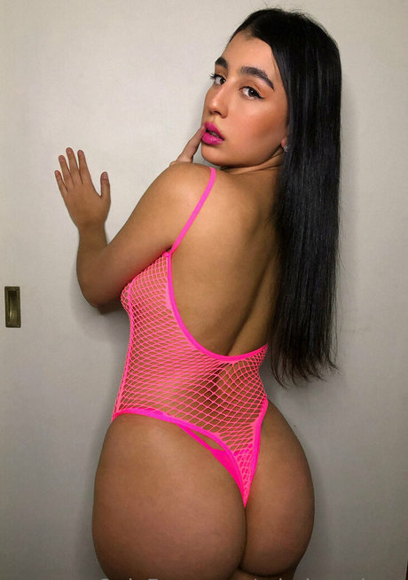 mimipurelove pornographic model pic