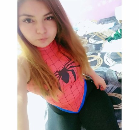 Sunflowe rx nude actress pics