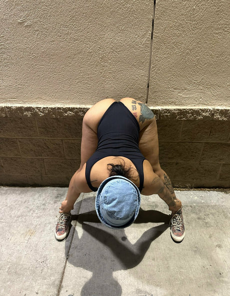 dymendxrosae star exclusive pic