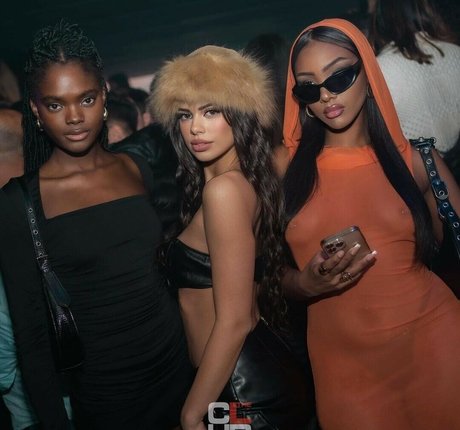 Bane Mbaye nude model pics