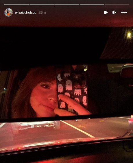 Chelsea Cook profile pic