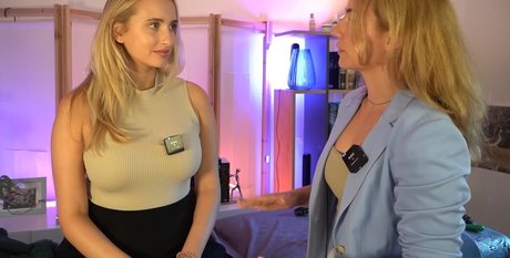 Kewas Asmr model exclusive picture