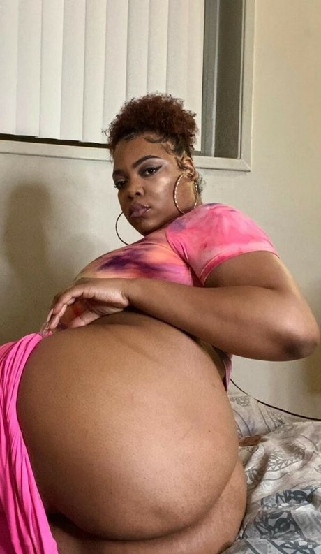 FinallyAGoddess naked pornstar archive