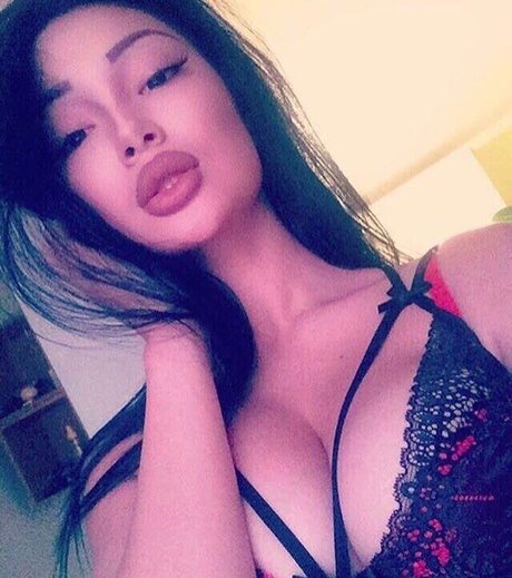 Amina Akanova model nice image