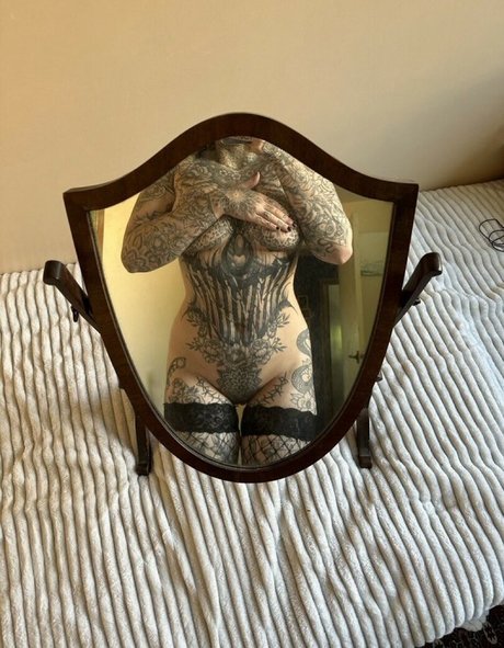 Teganleighofficial sex model gallery