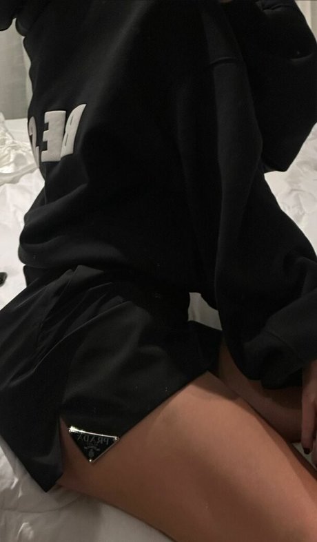 Dapariz perfect pornstar image