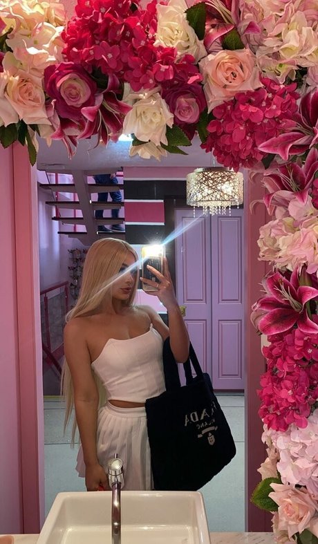 Dapariz best model photo