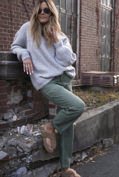 Kelly Bensimon model pretty gallery