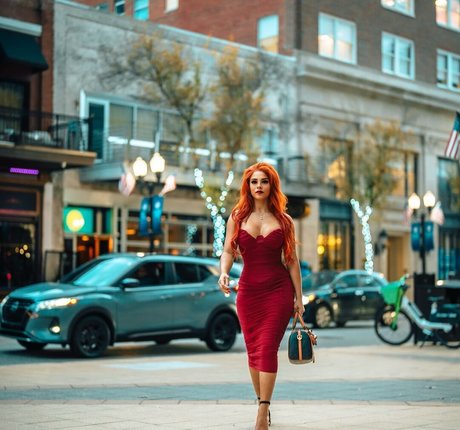 Renee Michelle model art photo