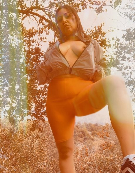 honeyxxxbearr pretty pornstar image