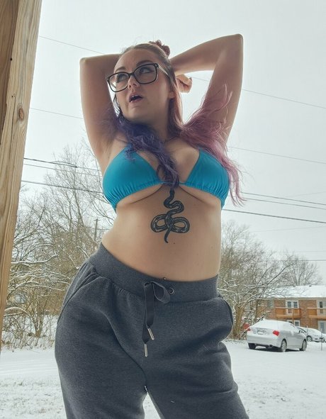 Ariellesmonster nudes actress pic