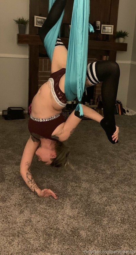 iamlydiafoxx thumbnail