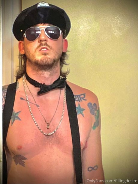 fillingdesire star sexy galleries