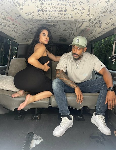 the backseat model sexy photos