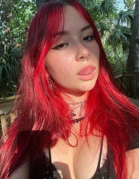 wildcherry222 pornstar photo