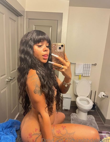 ashhdabrattt profile pic