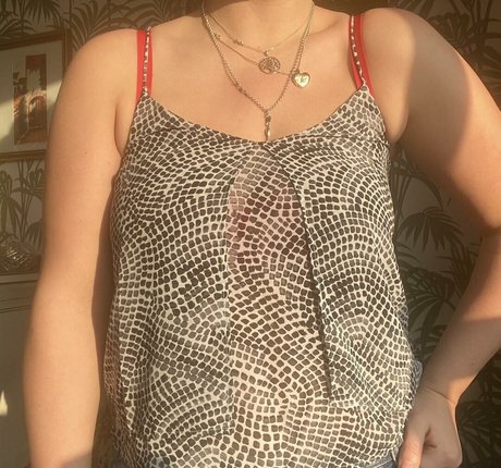 Elena Sophia Nicolosi sex model image