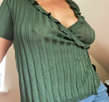 Elena Sophia Nicolosi best actress photos