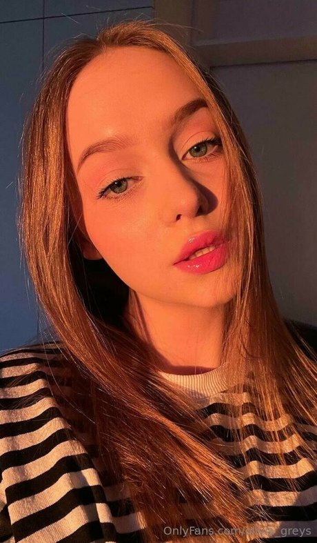 olivia greys pornstar img