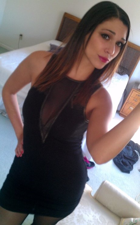 adrienneadora free star pic