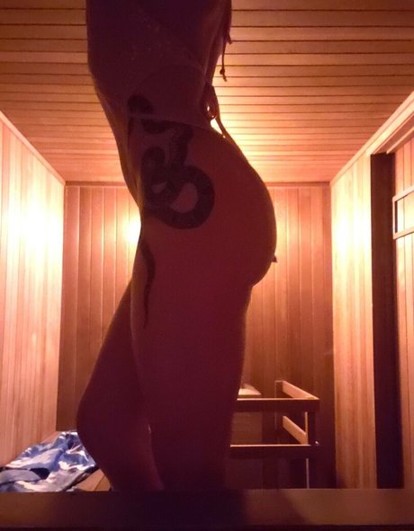 mayloveyou nudes model images