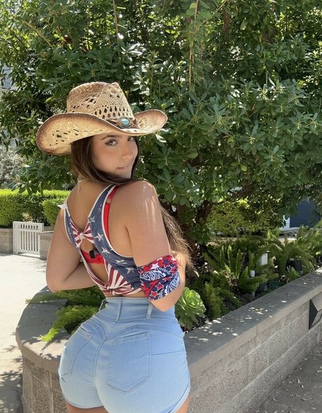 Teddybearosito star exclusive image