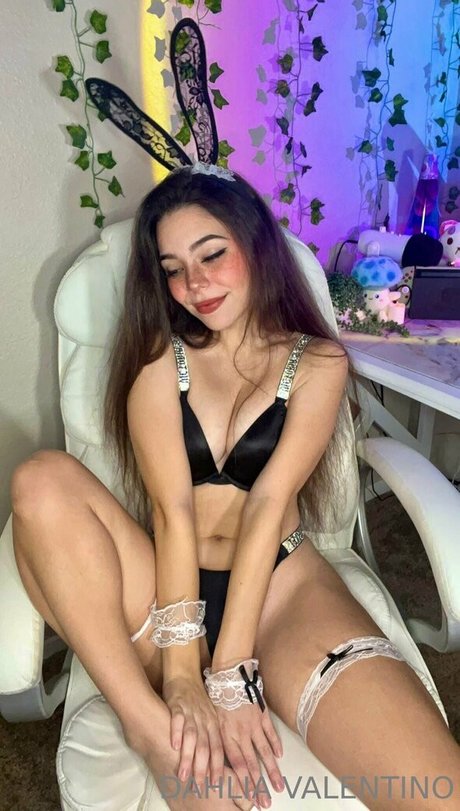 dahliavalentino sex star img