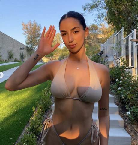 Bar Mansuri art star gallery