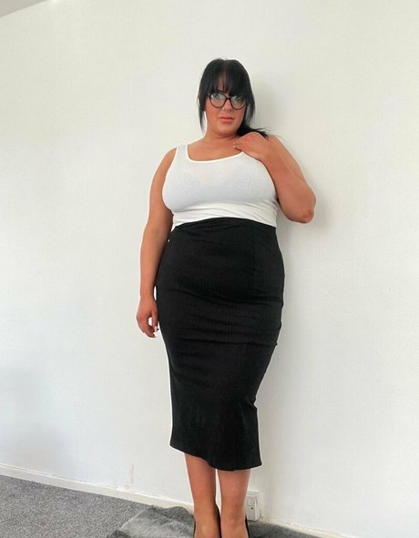 deleteduser20233 star naked image