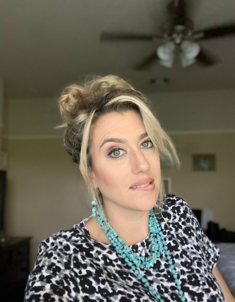 badasstxmama top pornstar gallery