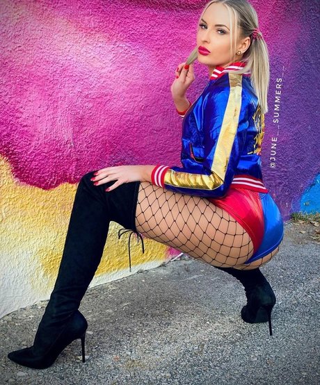 June summers pornographic star img