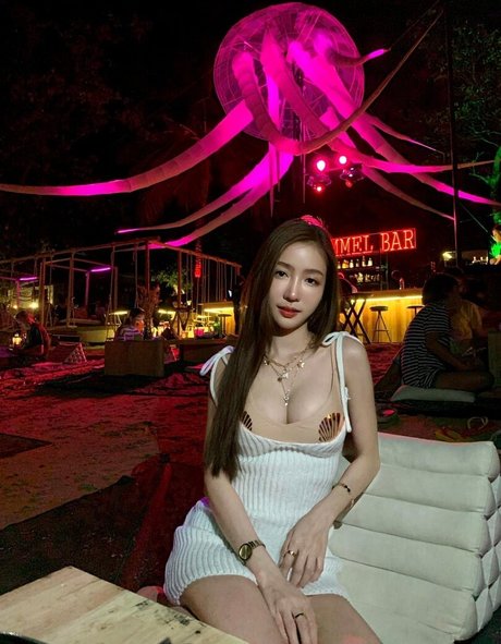 yoke chonthicha sexy pornstar picture