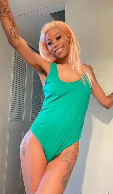 mickeymooh pornstar nudes gallery