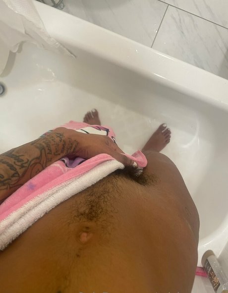 mickeymooh porn actress pictures