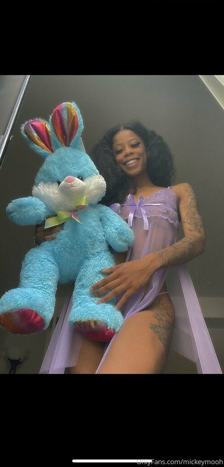 mickeymooh star sexy photo