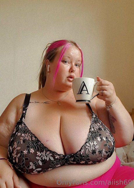 aiish69 model sexy img