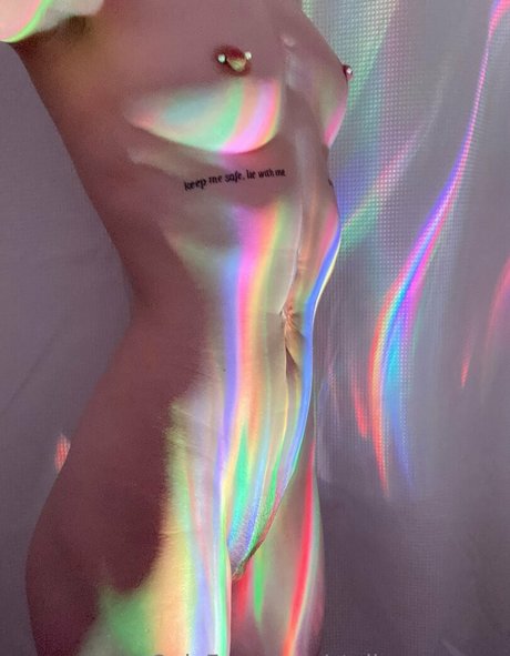 stellagreenxxx nude pornstar image