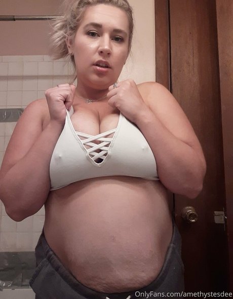 lenaamethystesdee pornstar xxx pic