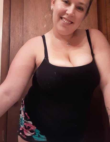 lenaamethystesdee pornstar art pictures