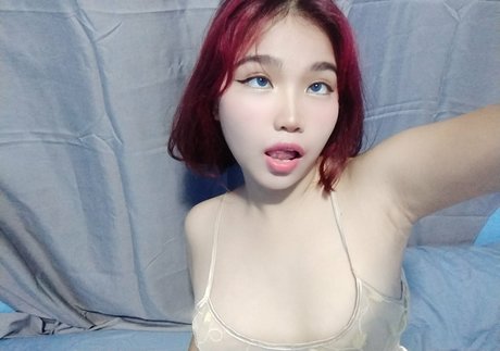 AraNikolaev high quality pornstar img