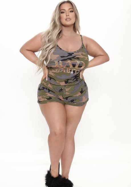 ashalexiss naked star pictures