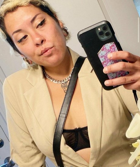 mirari mata star pretty image