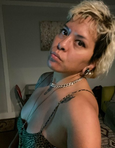 mirari mata hot actress images