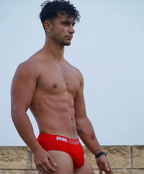 old milf onlyfans sexy naked pics