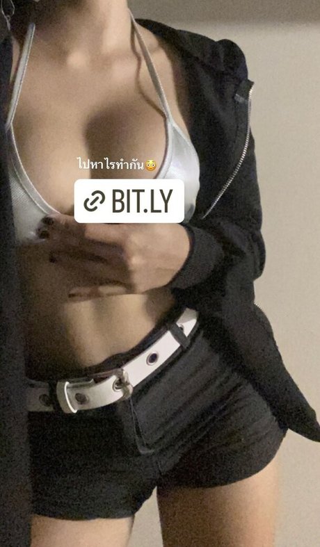 Phanomwan Chaiwayat model sex picture