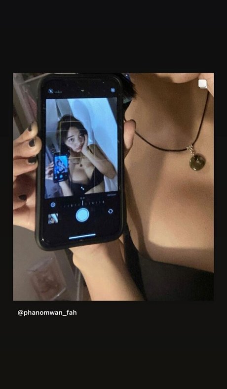 Phanomwan Chaiwayat nice pornstar photos