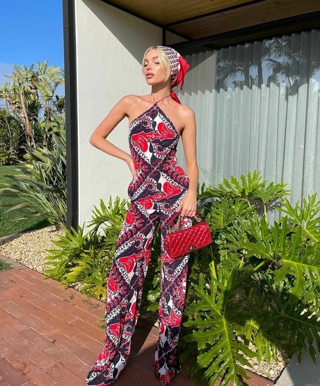 Elsa Hosk profile pic